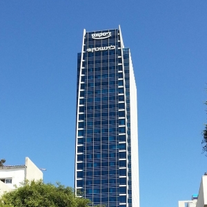 בתל אביב במגדל מבוקש להשכרה משרדים
